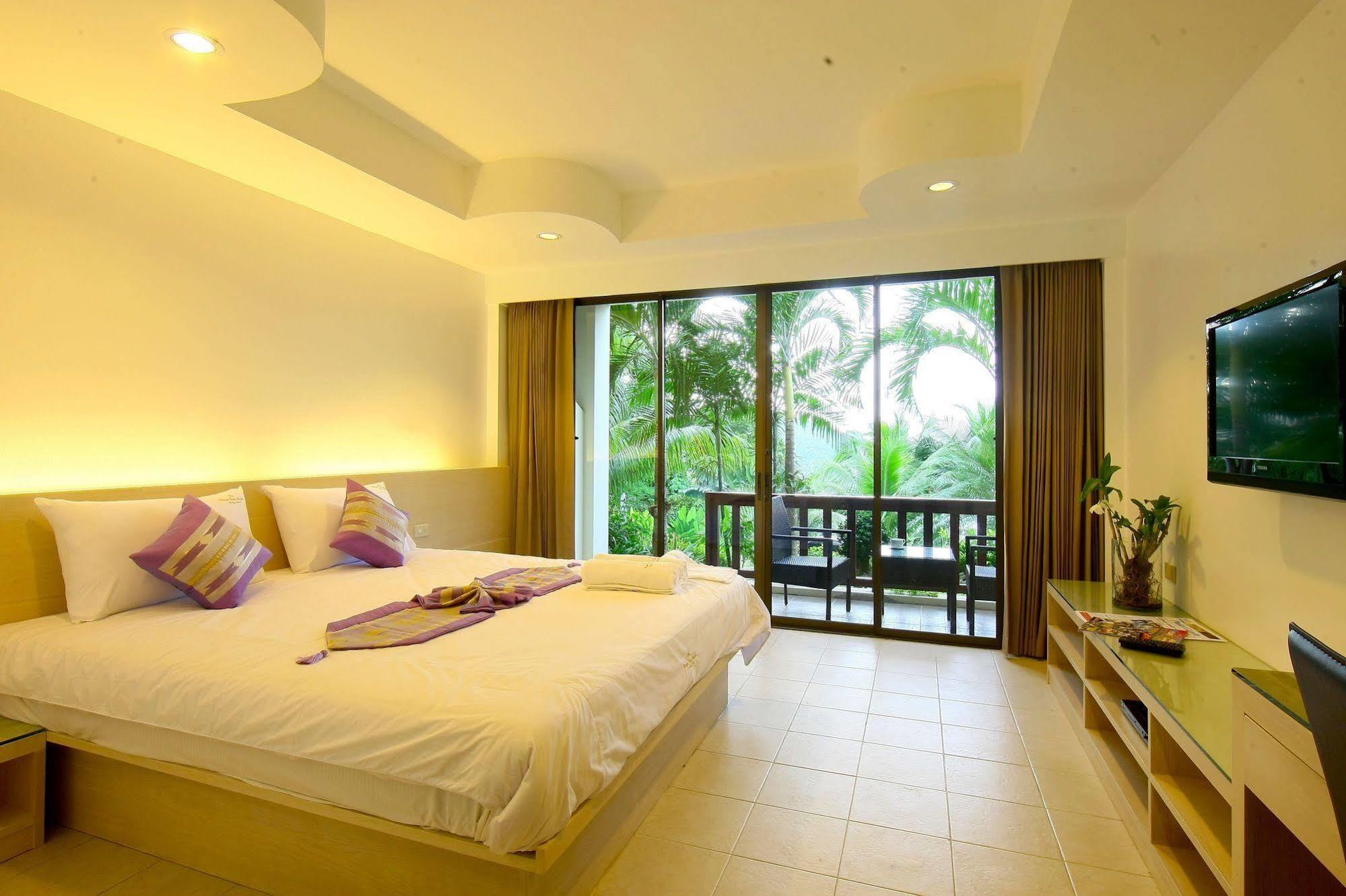 Sea Hills Resort Patong Exterior foto